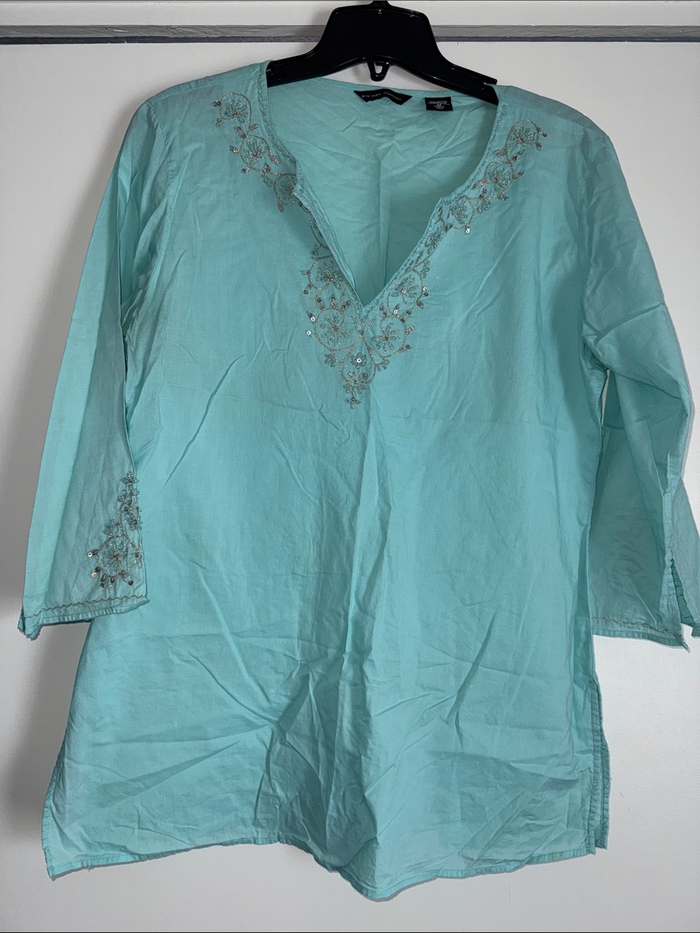 NY & Co Embroidered V-Neck Tunic in Aqua Blue